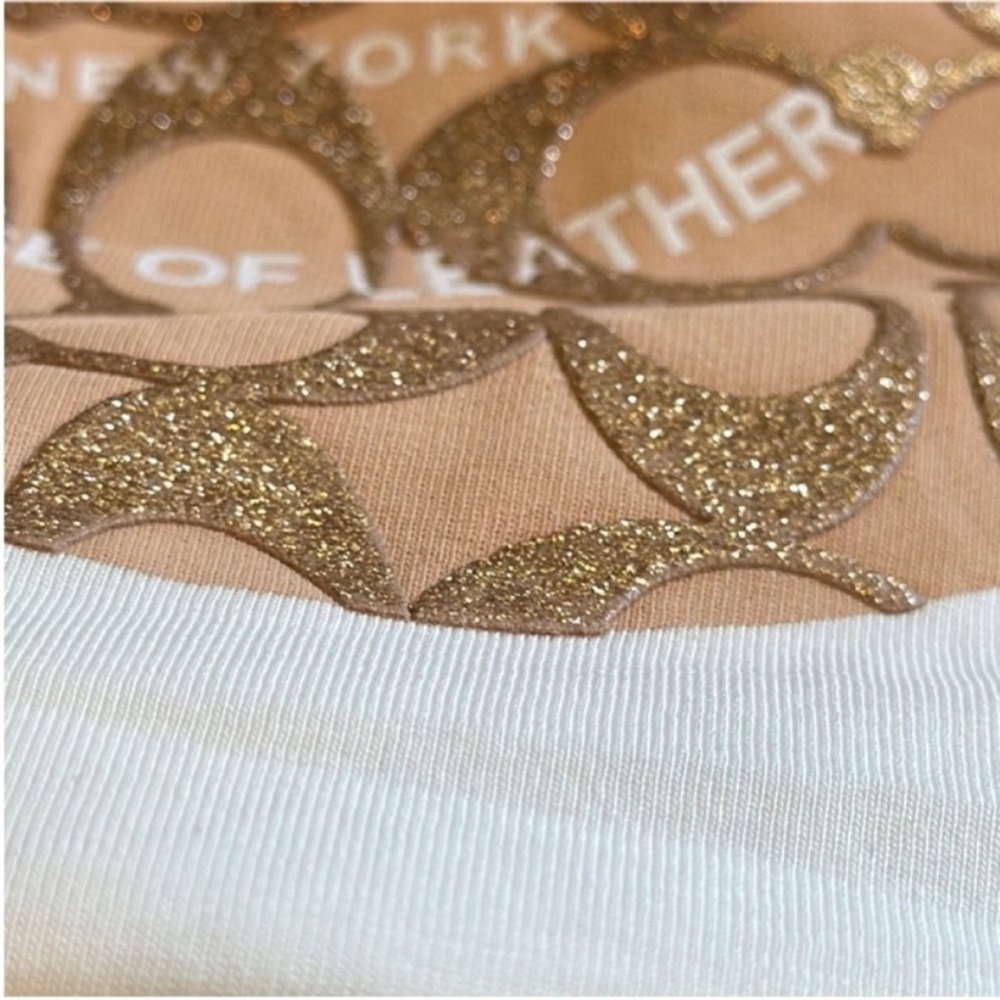 NEW✨Coach White T-Shirt with gold color touch size M - Picture 5 of 6